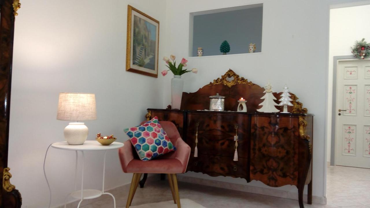 Ospitalita Barocca Room Vida Noto Kültér fotó